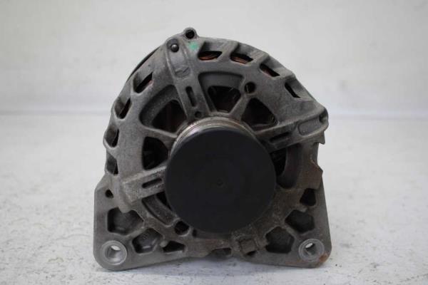 ALTERNATEUR DACIA /RENAULT 90A - Vue 1